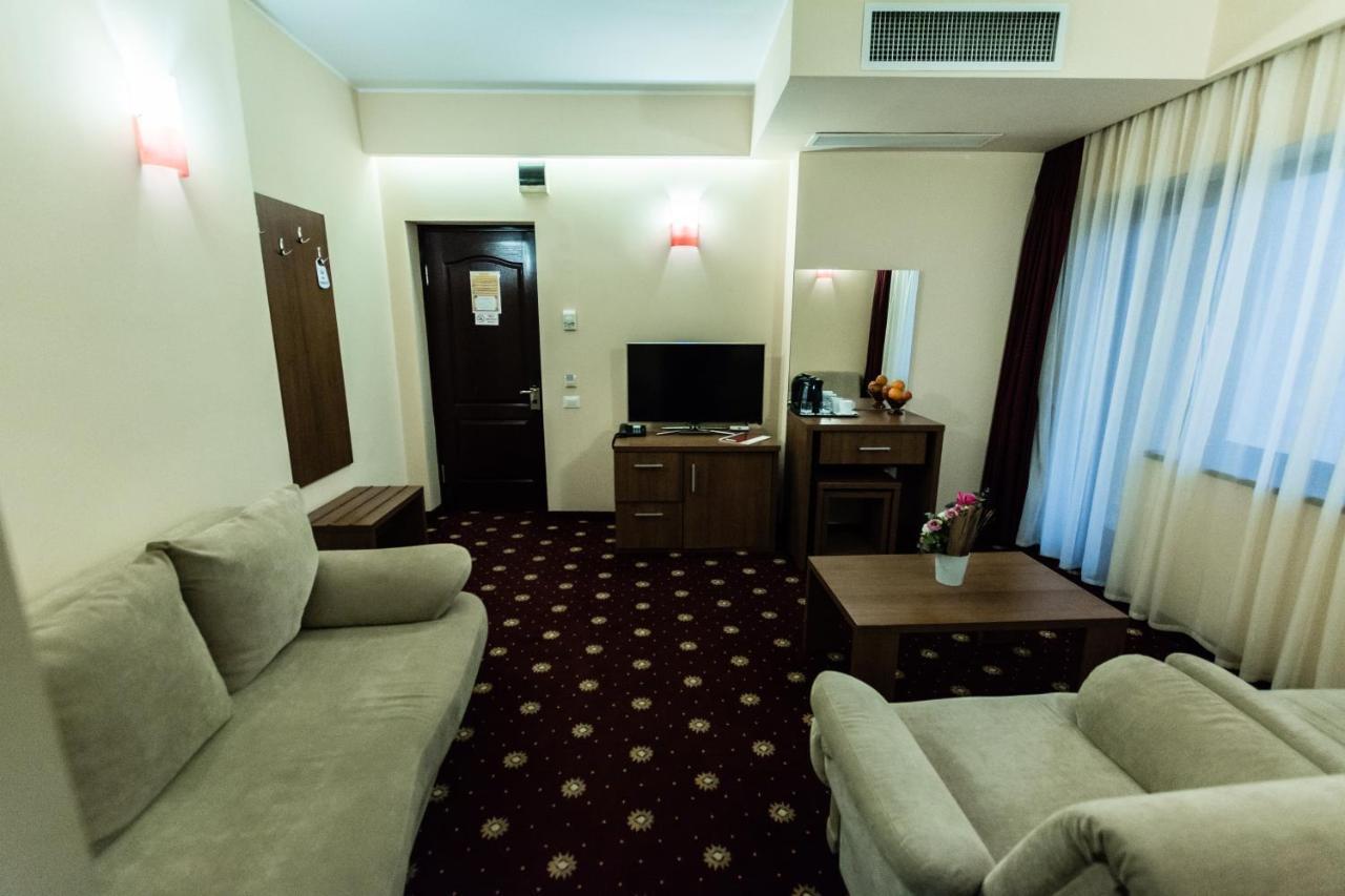 Hotel Ferdinand Κονστάντζα Εξωτερικό φωτογραφία
